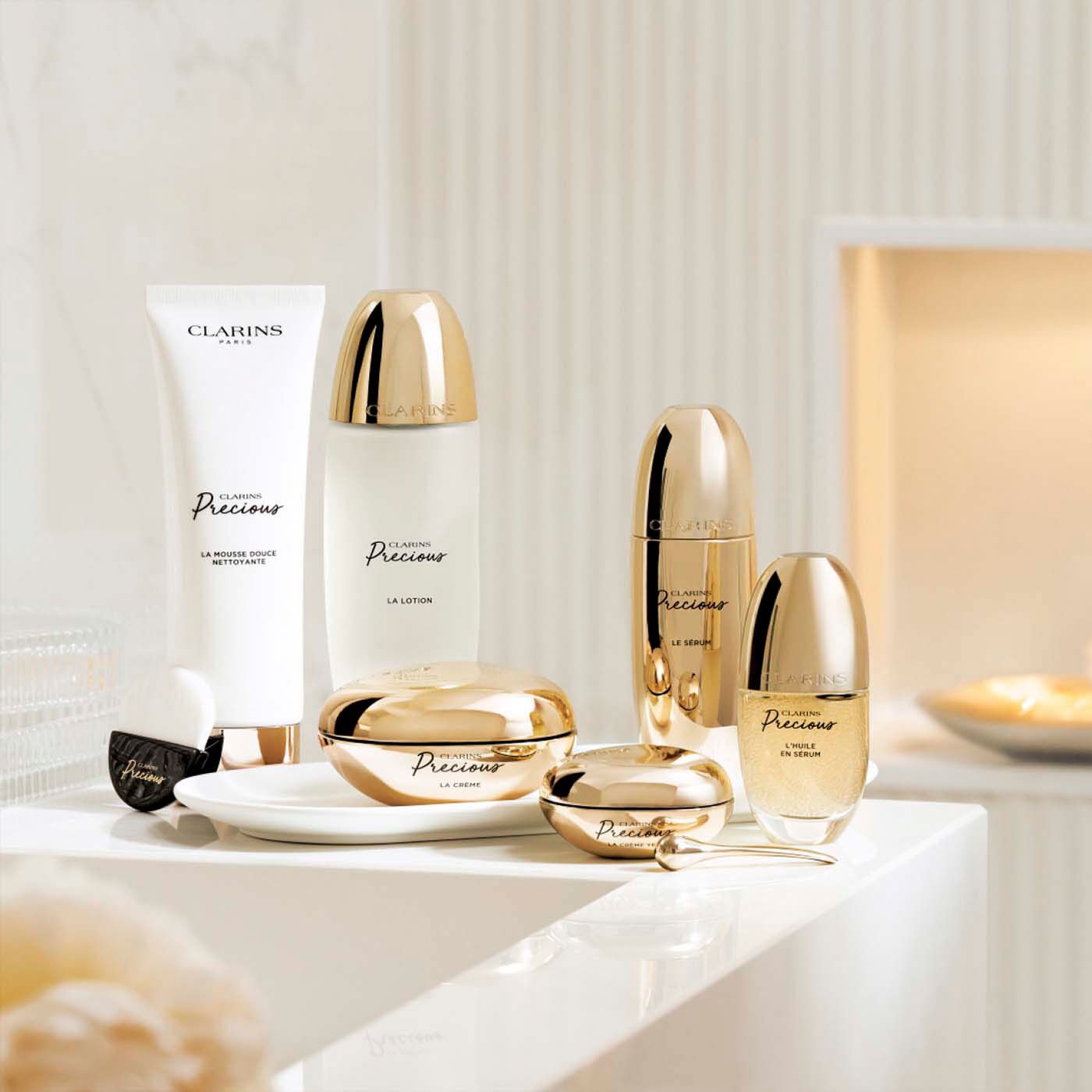クラランスプレシャス ラ クレーム ユー | CLARINS®