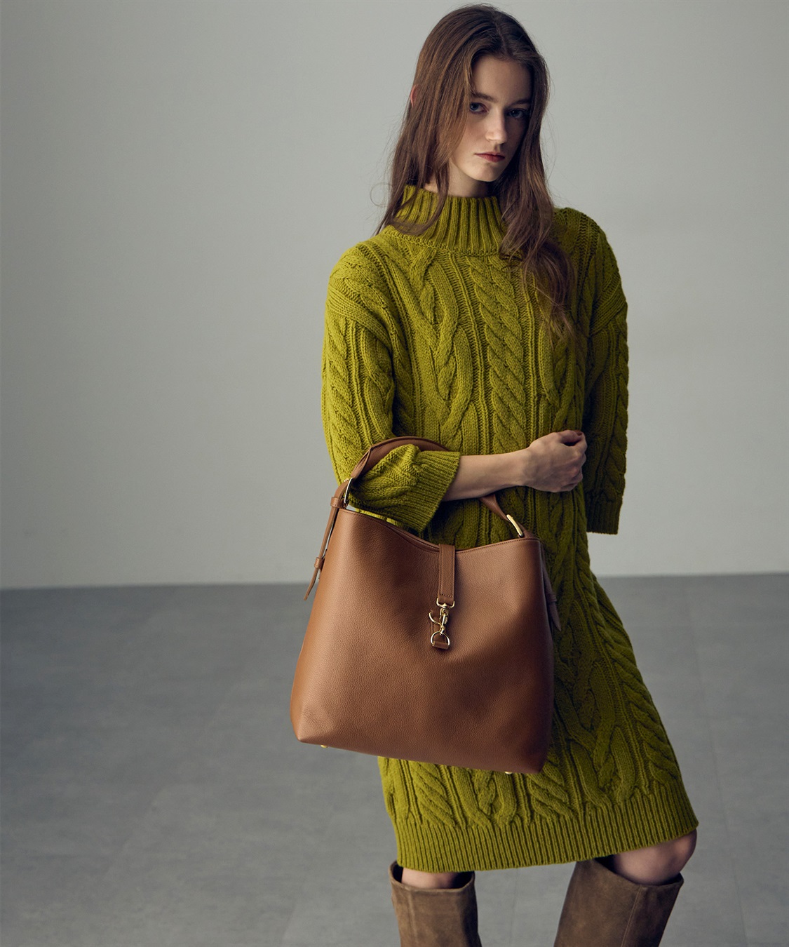 TIME SALE】ベルト留めデザインハンドバッグ 49AV JUNKO SHIMADA