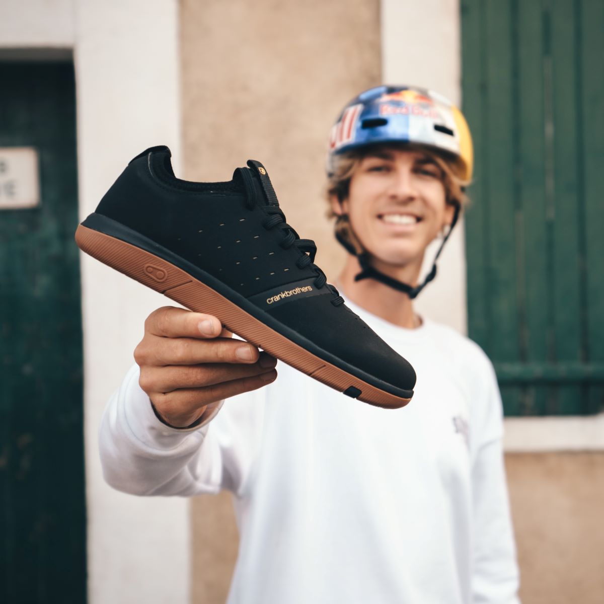 Stamp Street Fabio Flat Shoes - Black/Gum | Crankbrothers