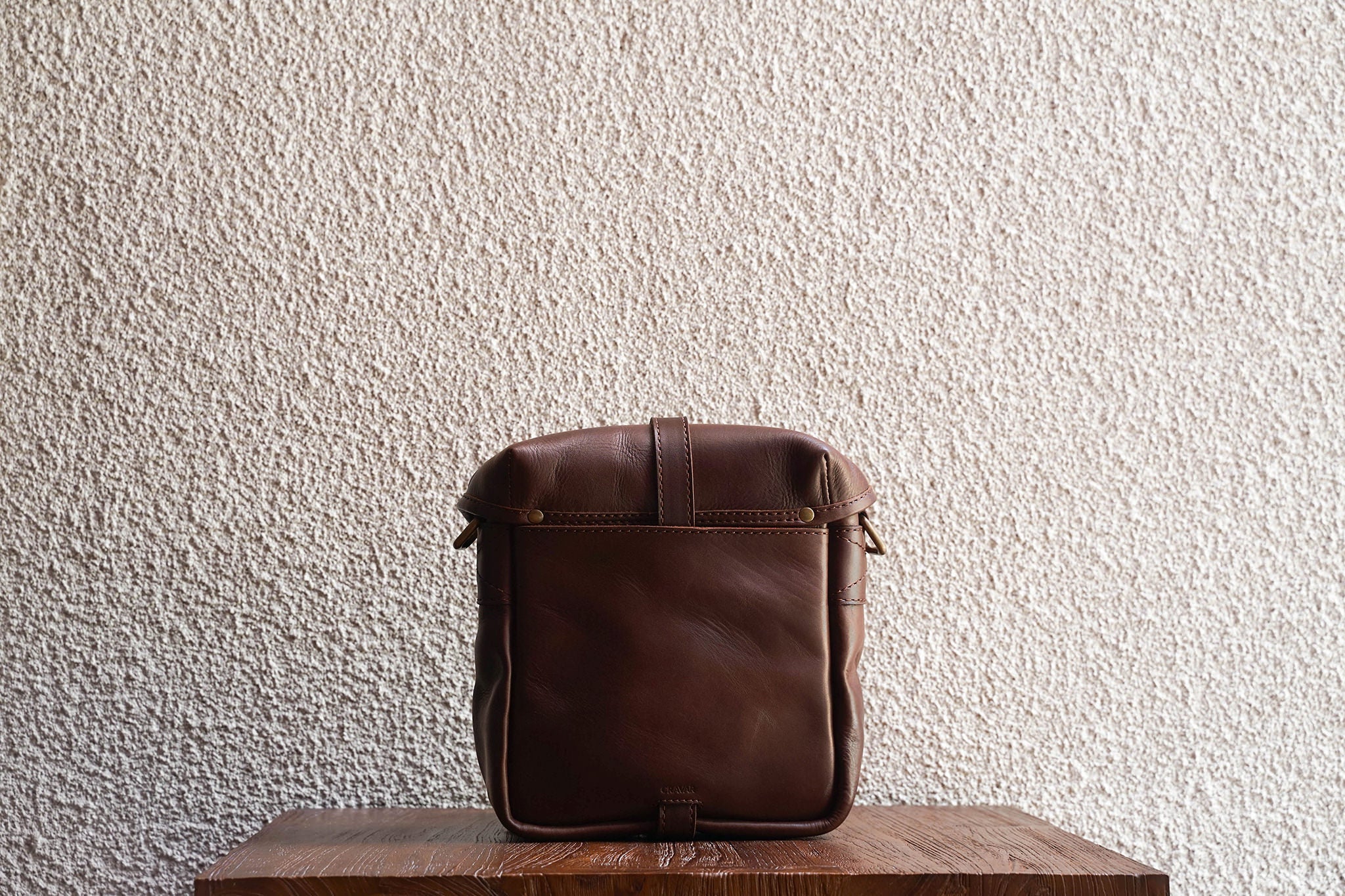 F.C. 7 Leather Messenger Bag | Field Bag | Fox | Cravar