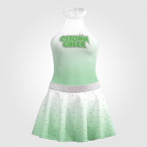 練習用のチアウェア- CSTOWNCHEER