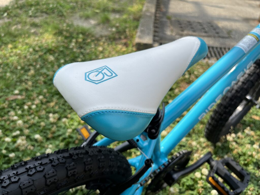 RideOasis×ヨツバサイクル限定コラボモデル「ニノエル」が入荷しました