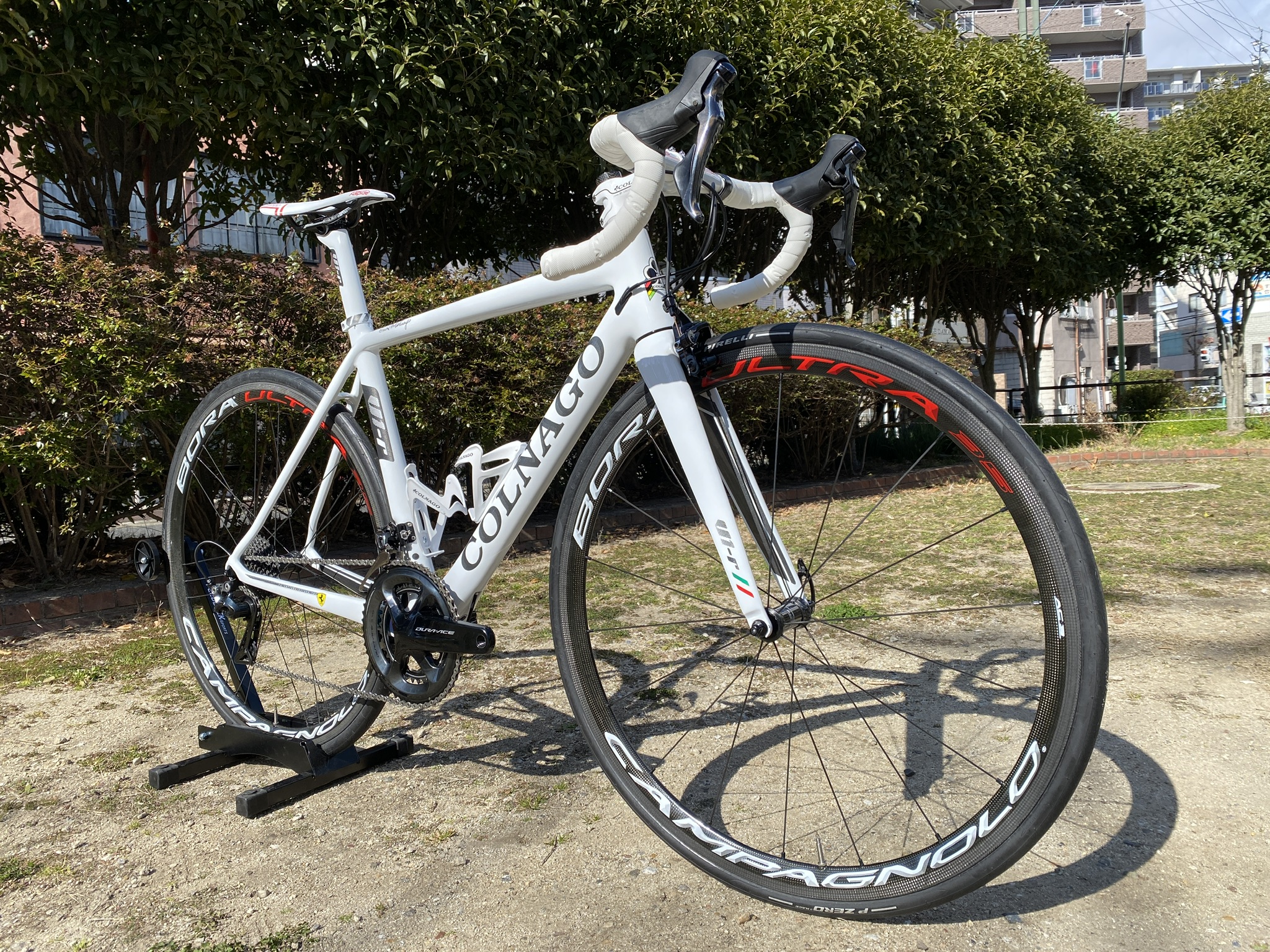 COLNAGO V1-Rの組立ご依頼を頂きました。 - CYKICKS|名古屋の自転車屋