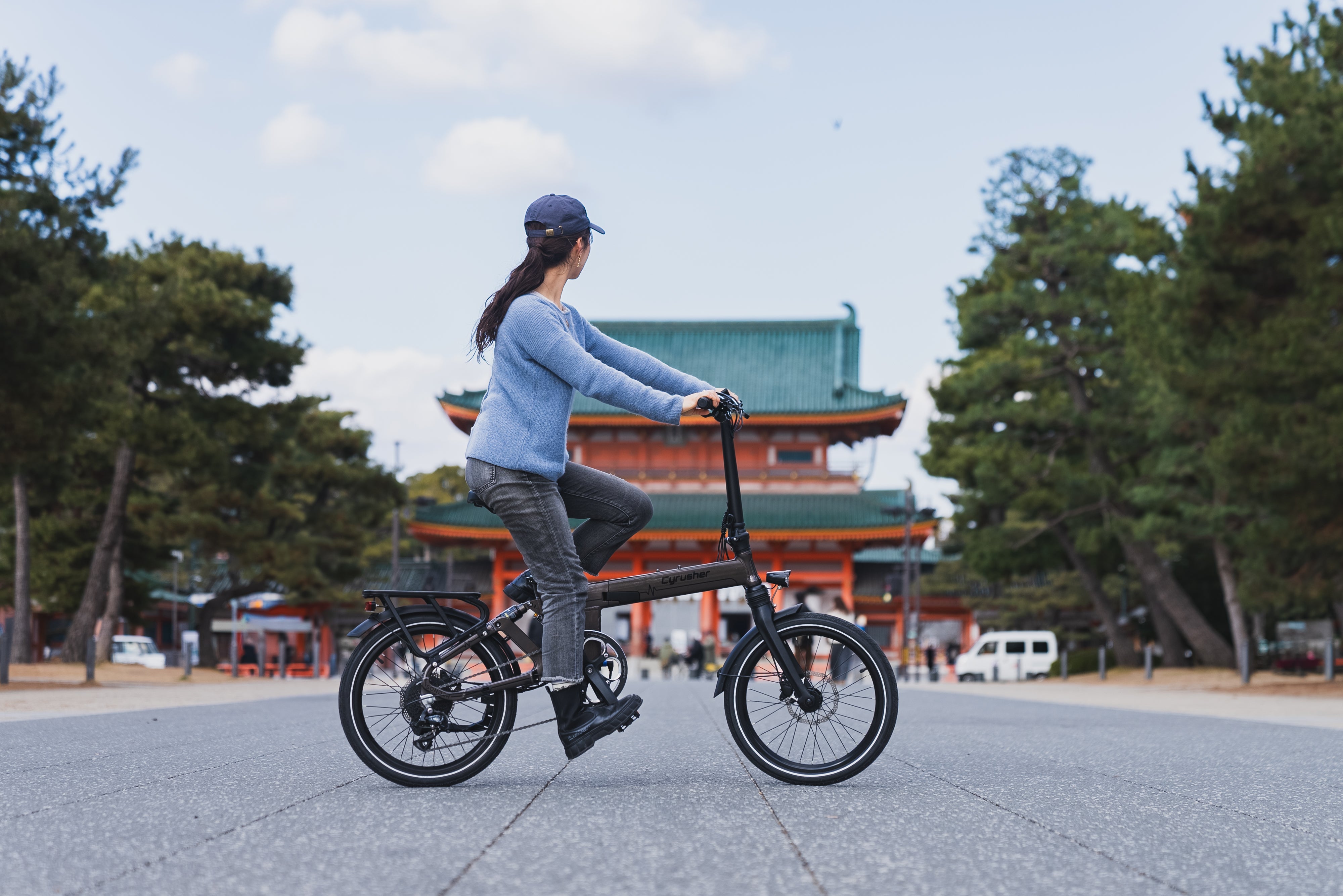 Cyrusher 電動アシスト自転車は、スポーツを易しく、楽しくできるよう