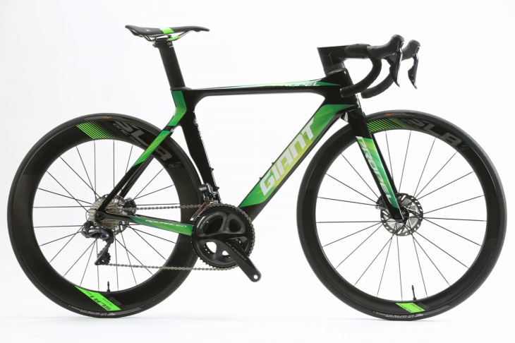 ジャイアント PROPEL ADVANCED PRO DISC 初のフルモデルチェンジを経て
