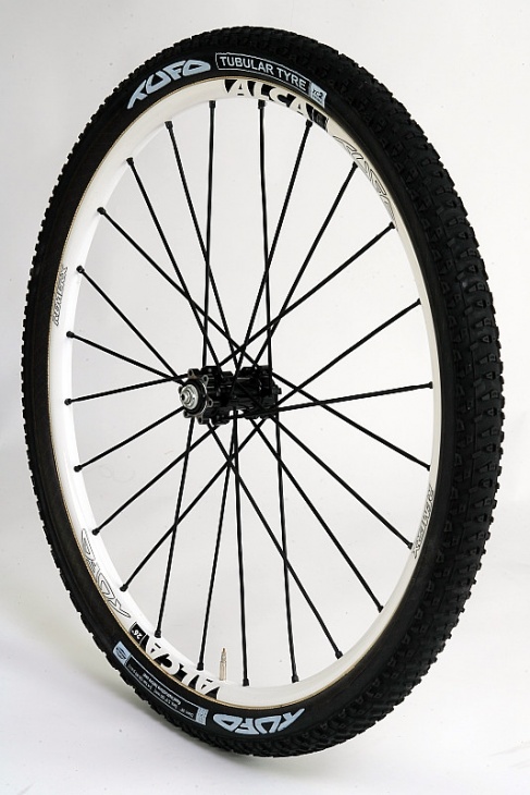 TUFO ALCA MTBチューブレスホイールセット - 新製品情報 | cyclowired