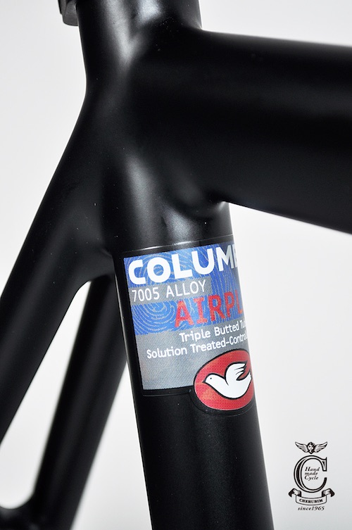 CHERUBIMの新型ピストフレーム「JET」 – CyclingEX CLASSIC