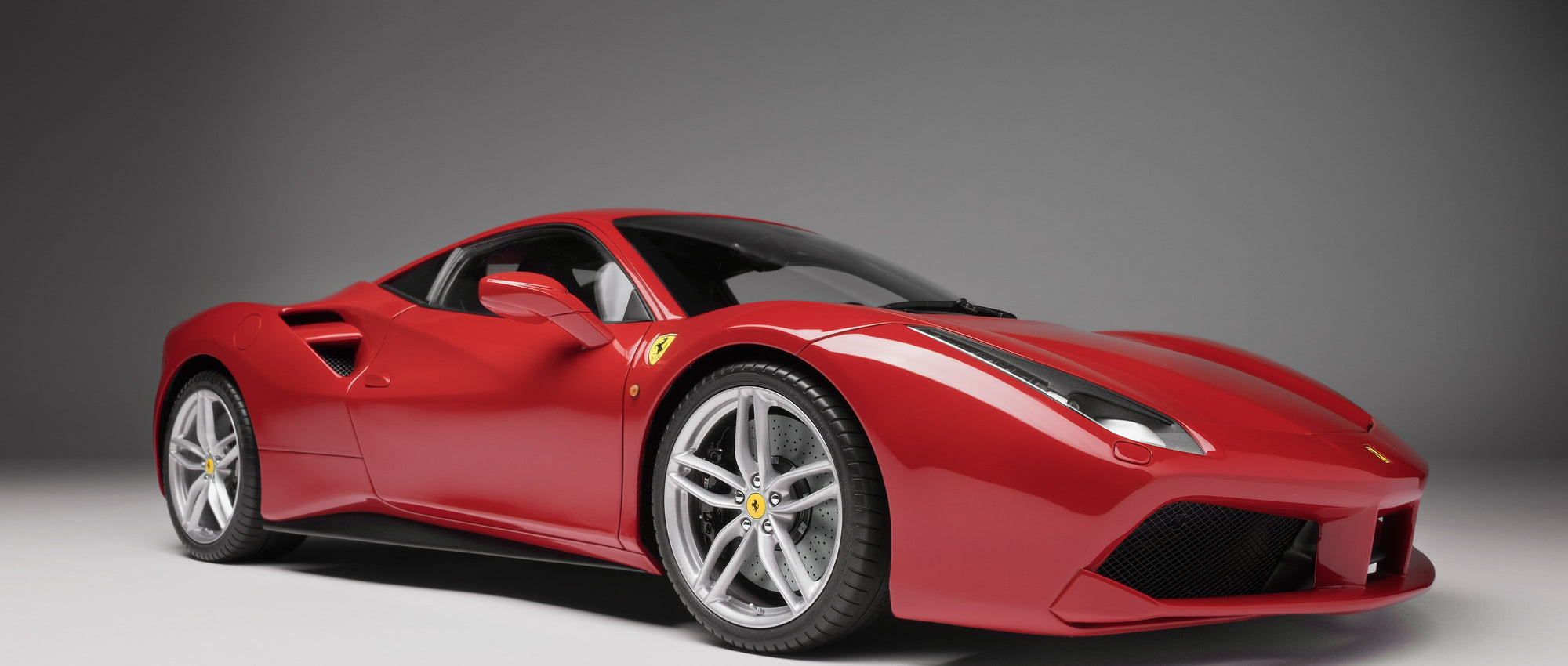 Ferrari 488 GTB (2015) – Amalgam Collection
