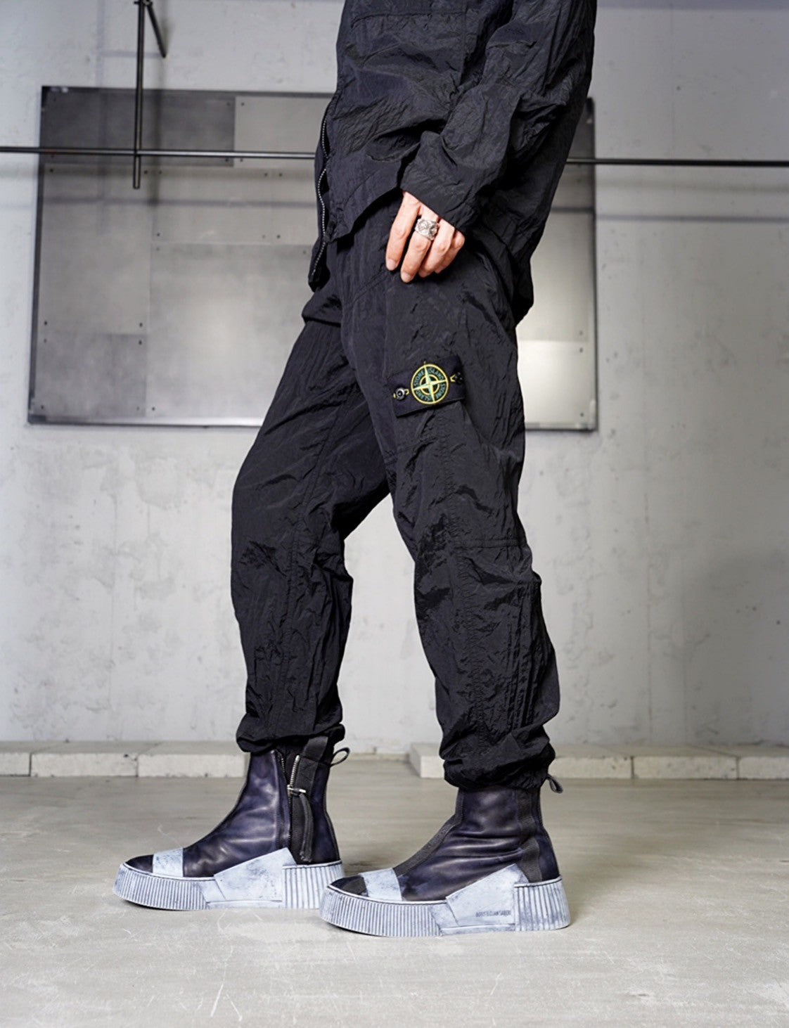 ストーンアイランド ナイロンカーゴパンツ stone island ナイロン