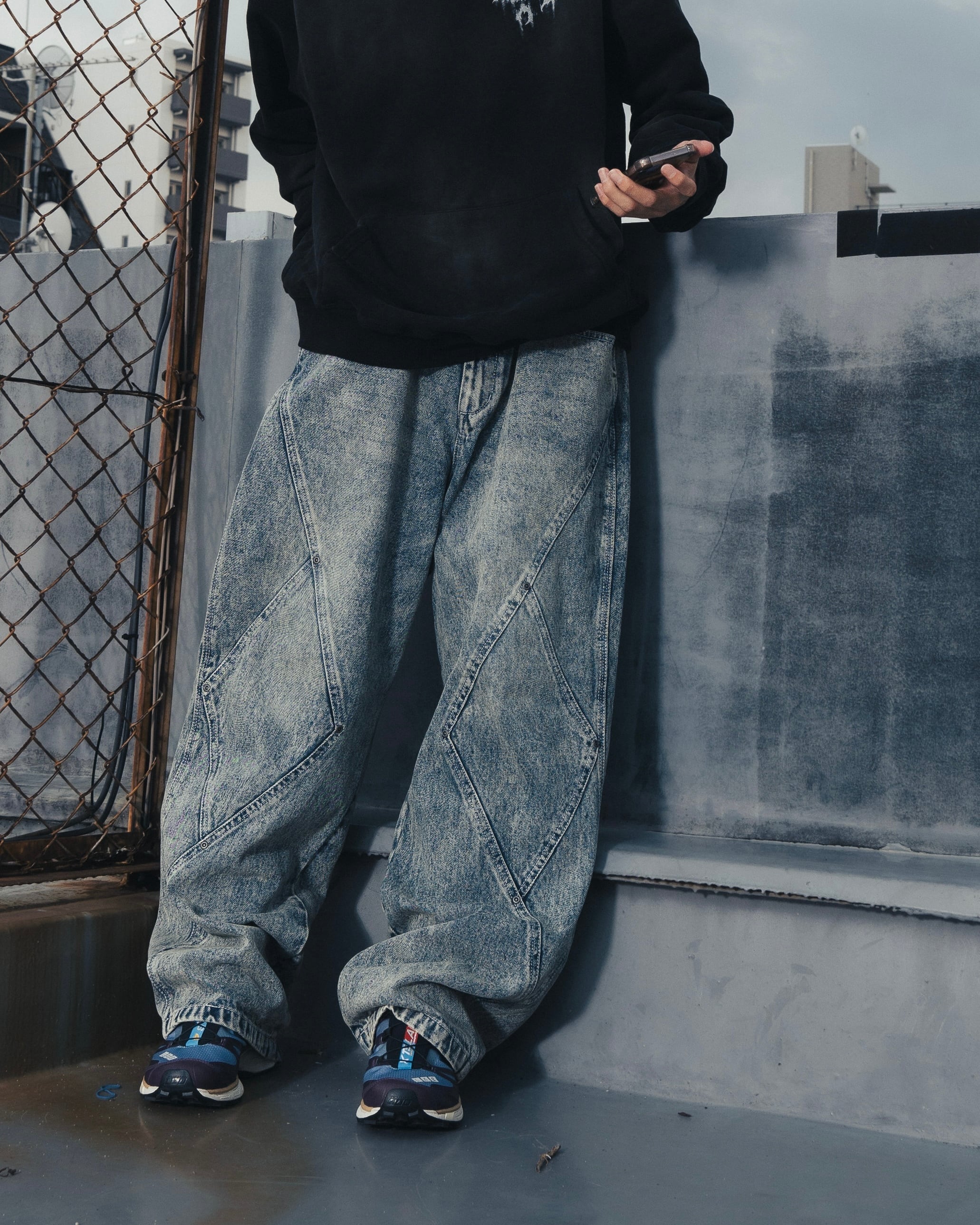 ANTIMID CROSS DENIM
