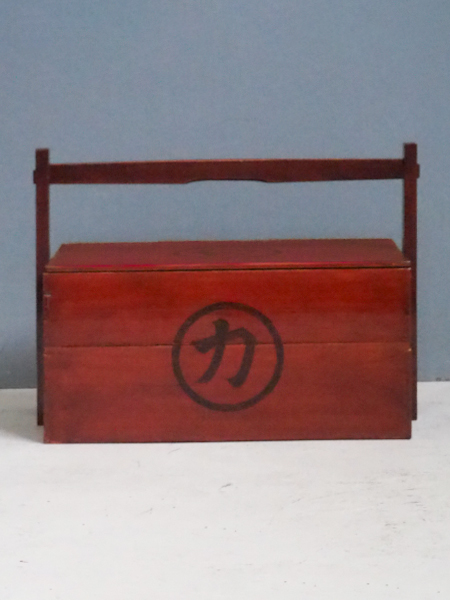 昭和レトロ　大正ロマン　漆塗り　小型高級ちゃぶ台 古家具　当時物　送料込 昭和レトロ 大正ロマン 漆塗り 小型高級ちゃぶ台 古家具 当時物 送料込
