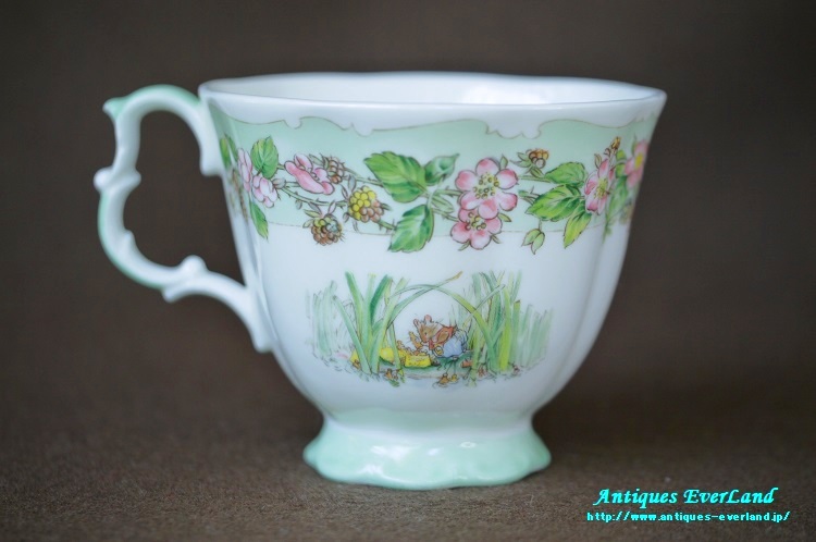 ロイヤル ドルトン Brambly Hedge カップ＆ソーサー Summer のばらの村