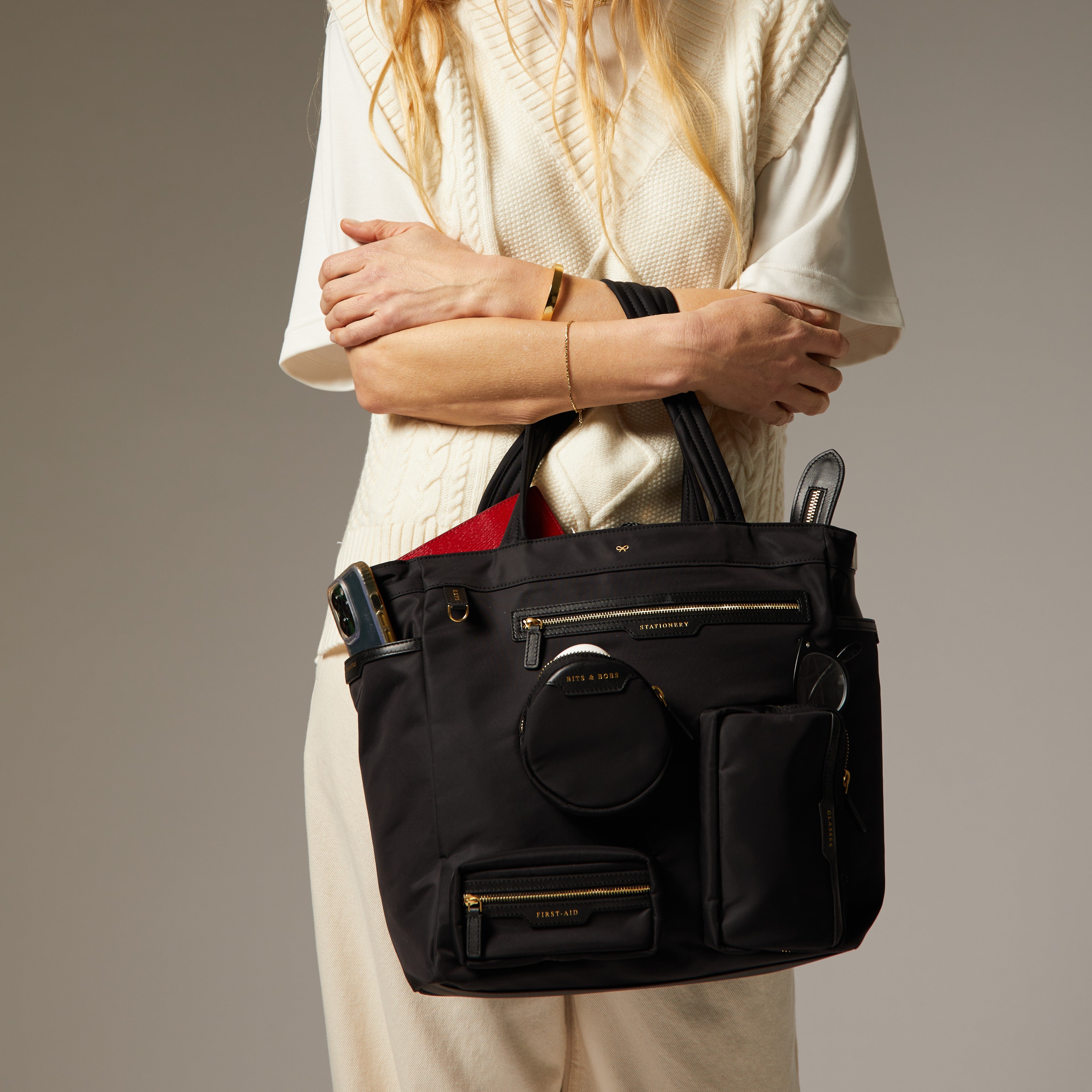 コミューター・トート | Anya Hindmarch JP