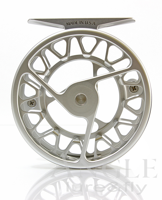 超軽量！自重わずか 71g (B0-1クラス) ガルバンフライリール ブルッキー