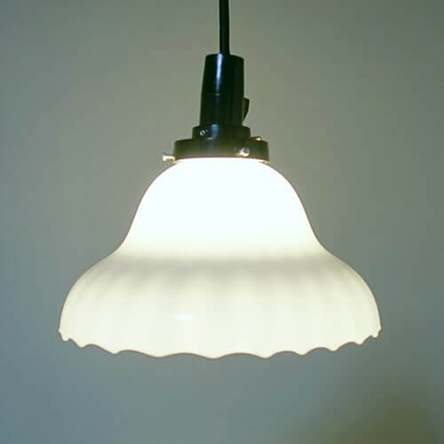 乳白ガラスシェード - アトリエ Ansan