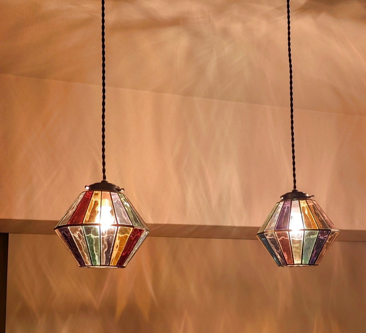 ステンドグラス ペンダントライト オーロラ 藤本幸治 アトリエ Ansan