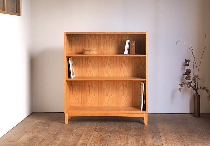 ブラックチェリー 無垢材 絵本 本棚 ブラックチェリー無垢材の本棚