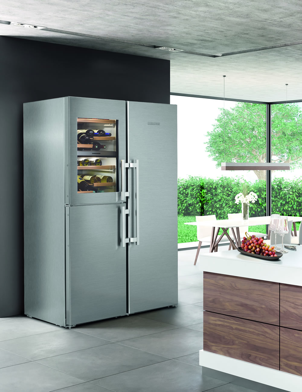 LIEBHERR(リープヘル) フリースタンディング 冷凍冷蔵庫 SBSes8486