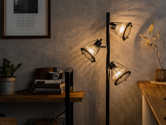 3灯スタンドライト JUKE〔ジューク〕 | 家具・インテリア通販 【公式