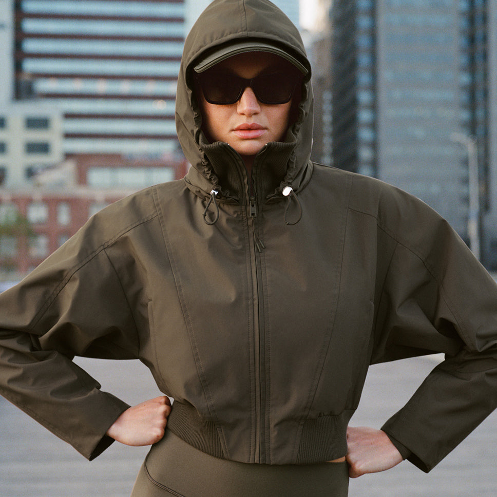 ALO | Yoga leggings, clothes, and accessories for studio to street