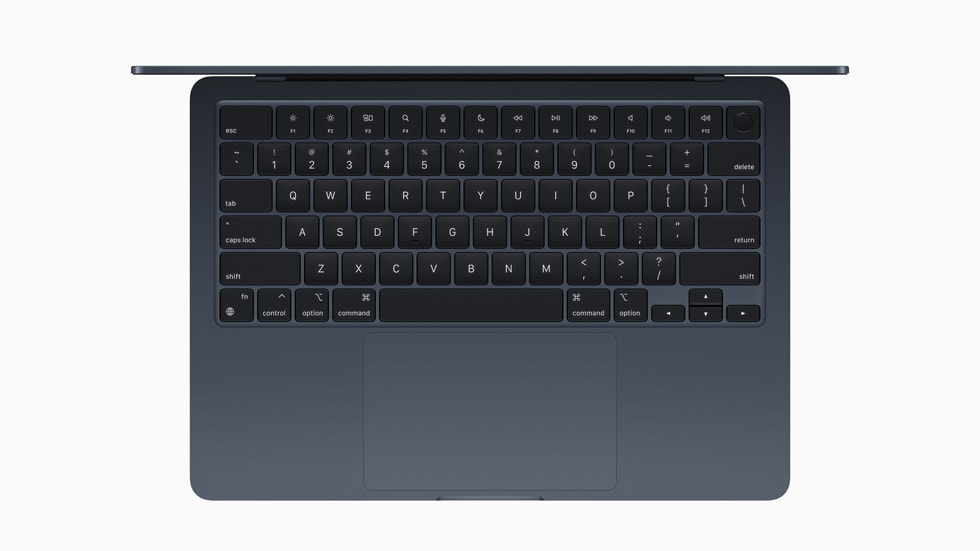 Apple、パワフルなM3チップを搭載した新しい13インチと15インチMacBook