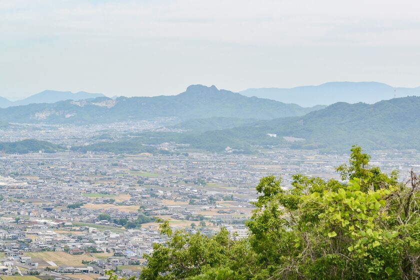 アドベンチャーツーリズム】香川・高松クレーター五座の低山登山と