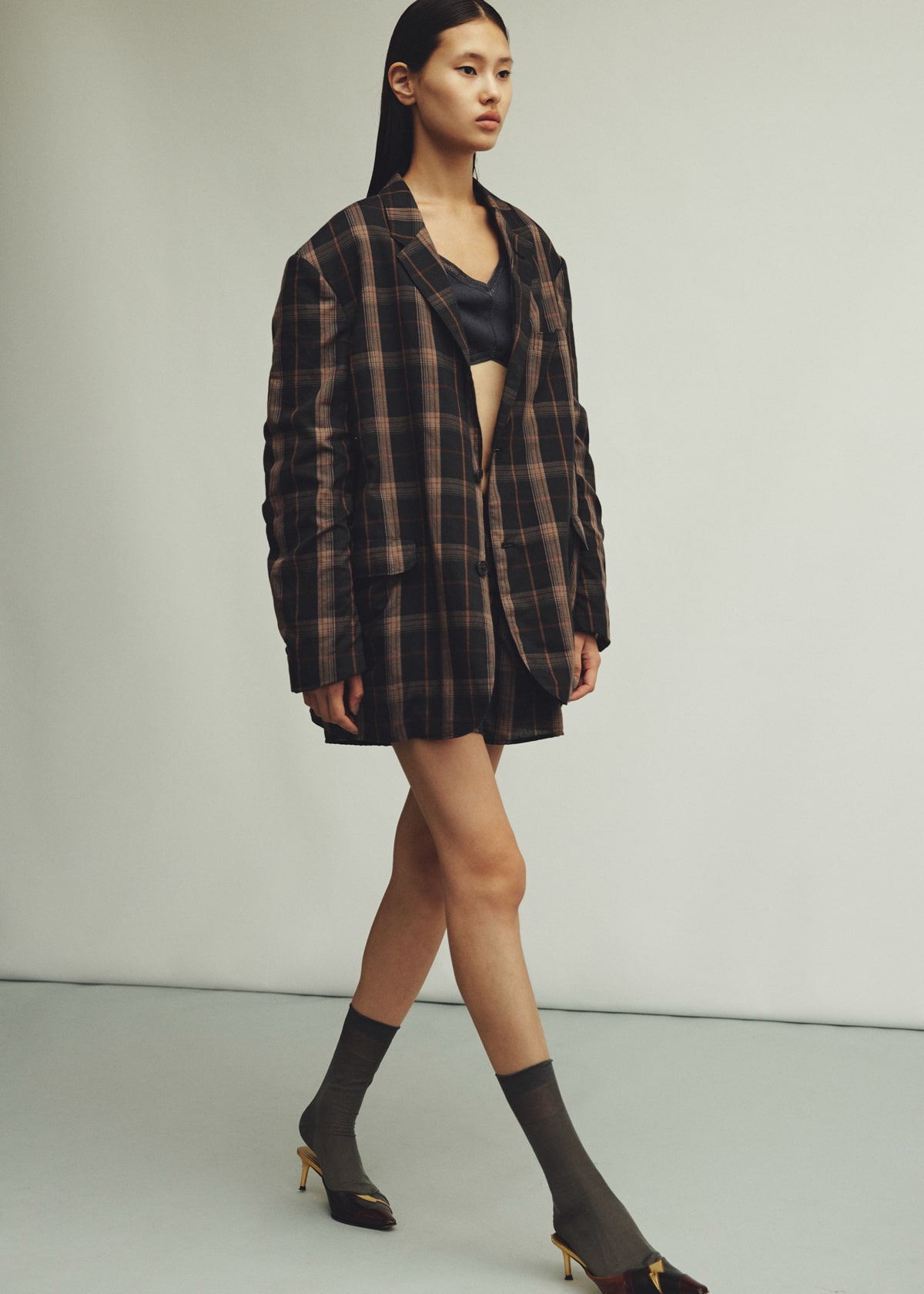 LOOK】FUMIKA_UCHIDA｜2025SS Collection - ARKnets 公式通販