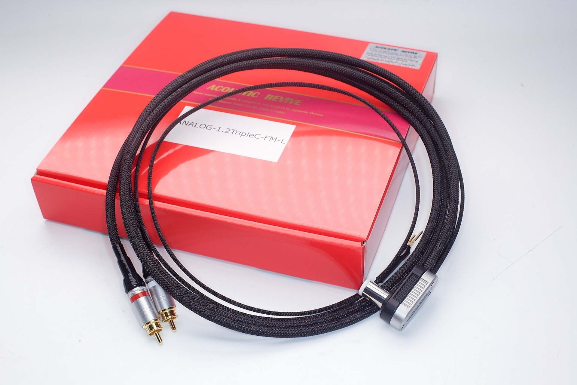 Acoustic Revive LINE-R TripleC turntable DIN--RCA 120cm | Audio