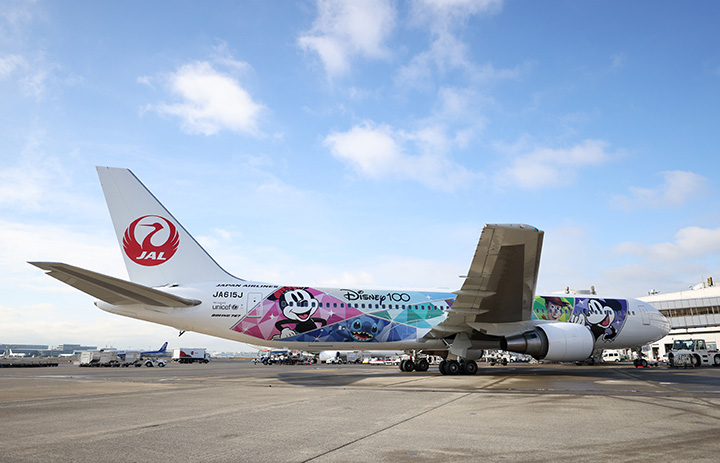 JAL ディズニー100周年塗装 767-300 1:200 JAL Dream Express Disney