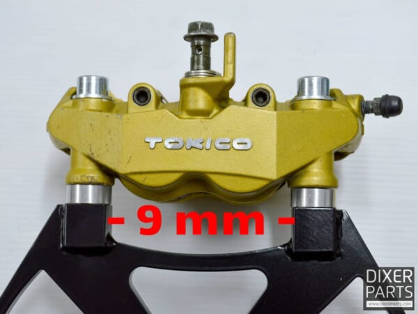 ZX-6R 05-18 用 DIXER PARTS デュアルキャリパーブラケット｜AxxL