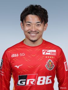 名古屋グランパス 阿部浩之選手 期限付き移籍加入のお知らせ « 湘南