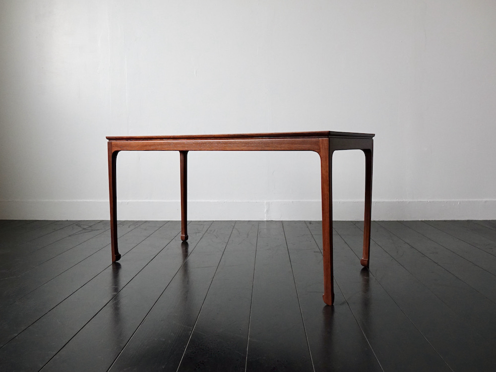 Bellbet | Coffee table by Ole Wanscher for A.J.Iversen