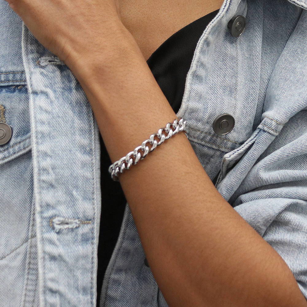 Lightweight Curb Chain Bracelet 9mm – BERRICLE