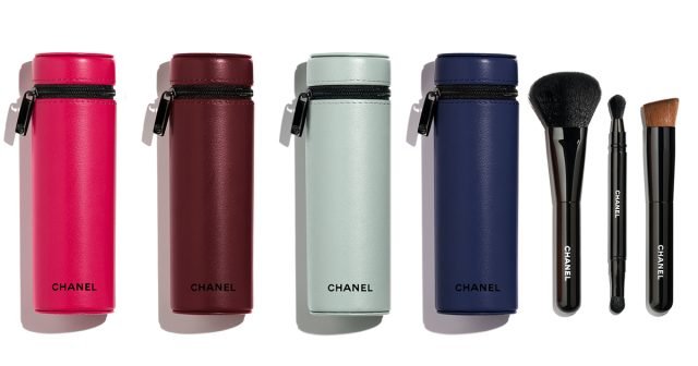 シャネルのおしゃれミラー＆実力派メイクブラシがカラフルな限定