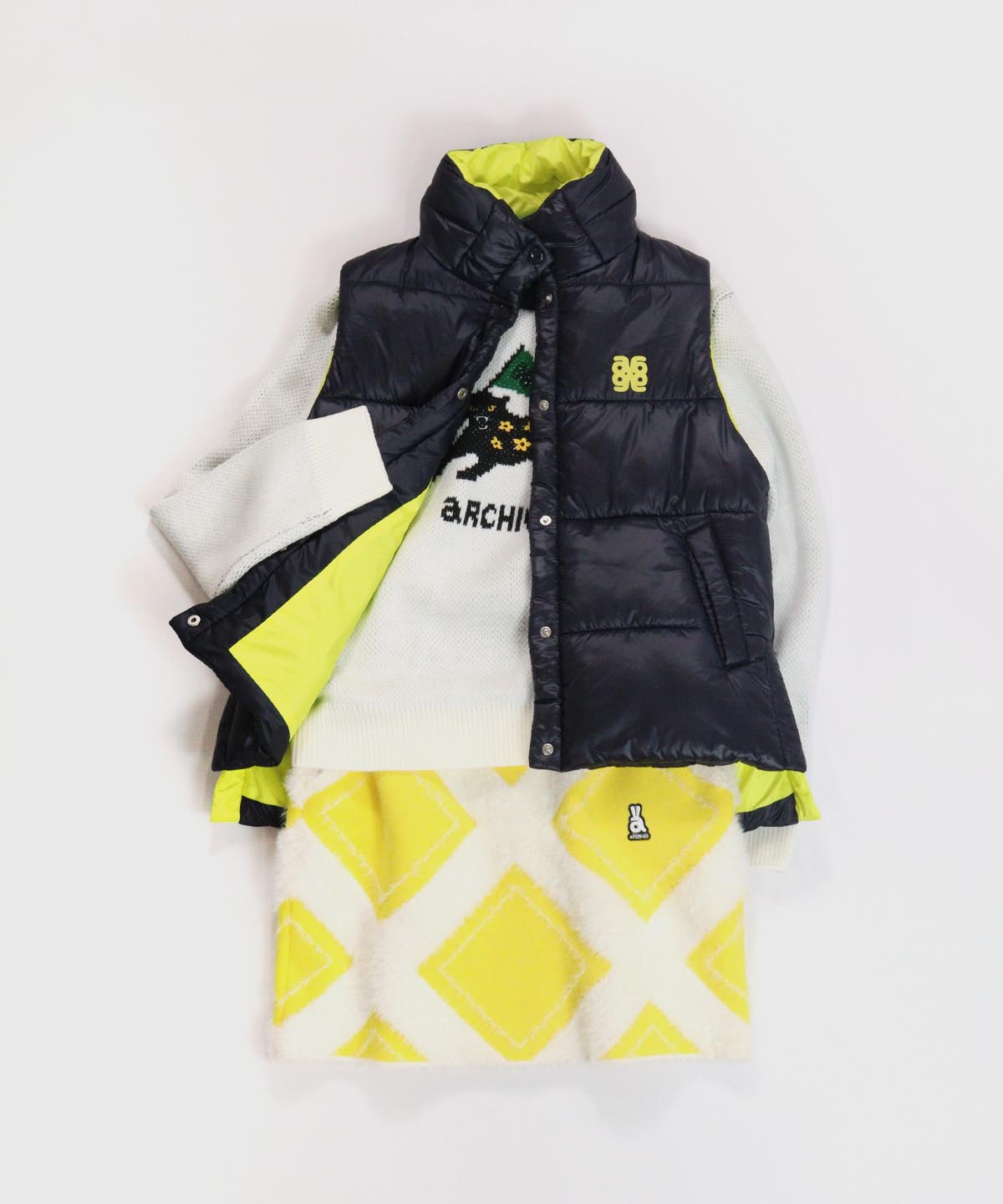 中綿サイドロゴベスト|アルチビオ - ゴルフウェアや婦人服通販