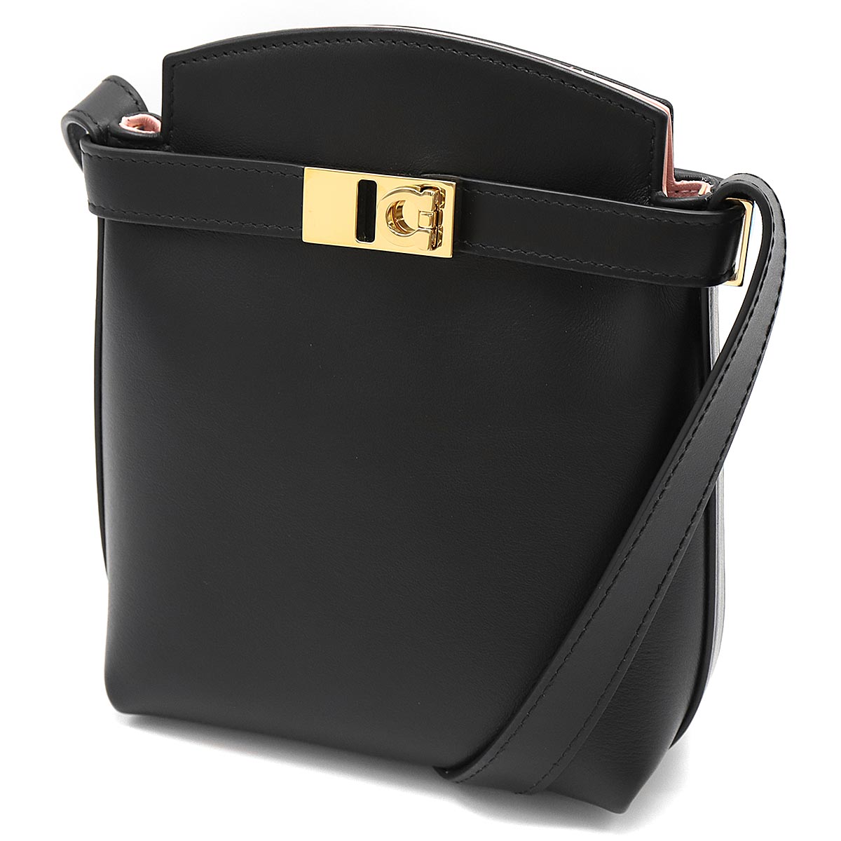 フェラガモ ショルダーバッグ/スマホショルダー/ミニバッグ バッグ