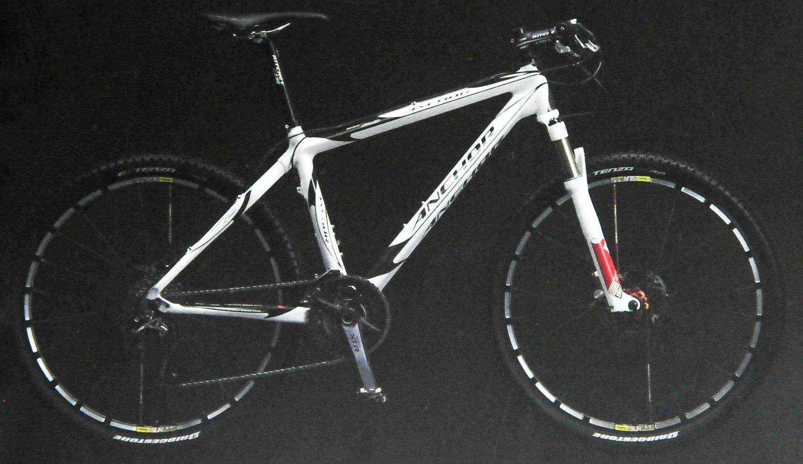 2010 MTB XC / XHM9 RS - TEAM BRIDGESTONE Cycling