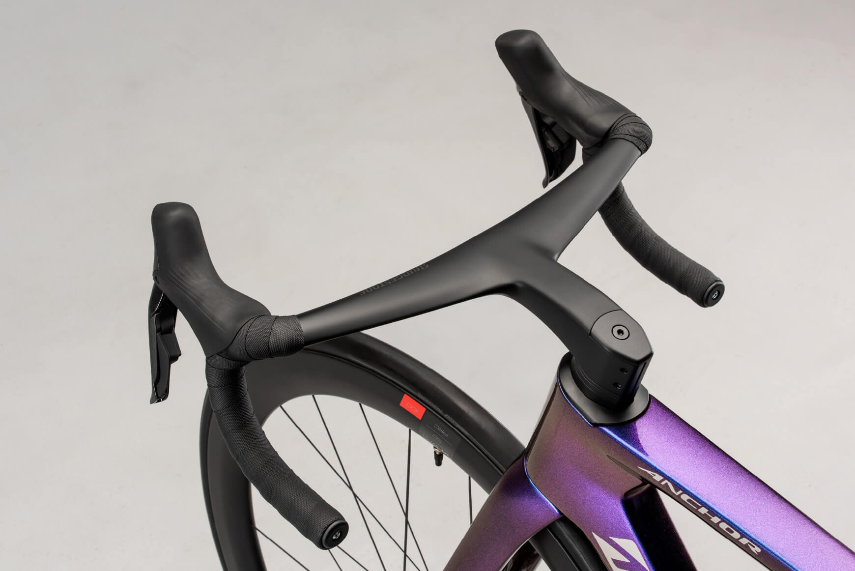 RP9 CARBON LAB AERO HANDLEBAR | アンカー | ブリヂストンサイクル