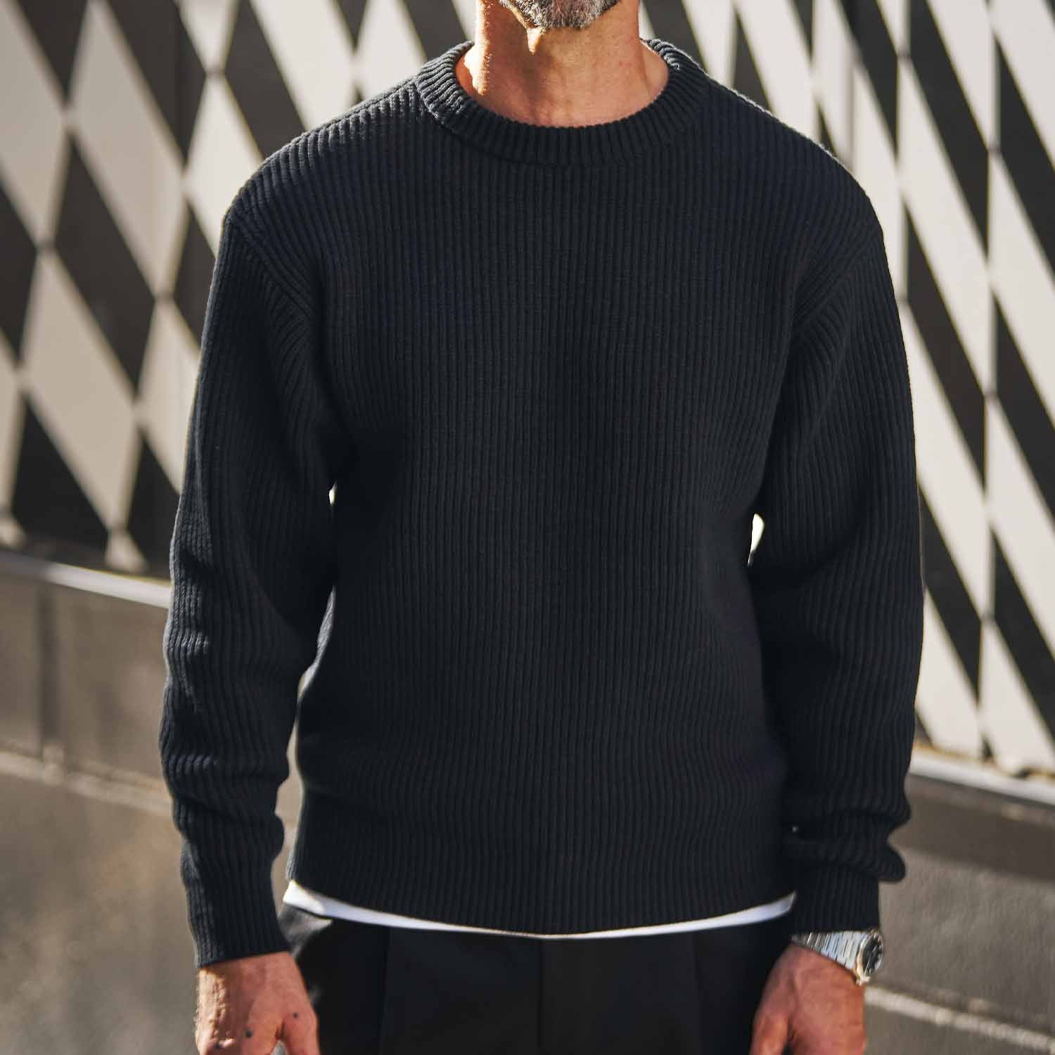 俺たち”の都会派モダンニット「THE WOOSTER SWEATER(ザ ウースター