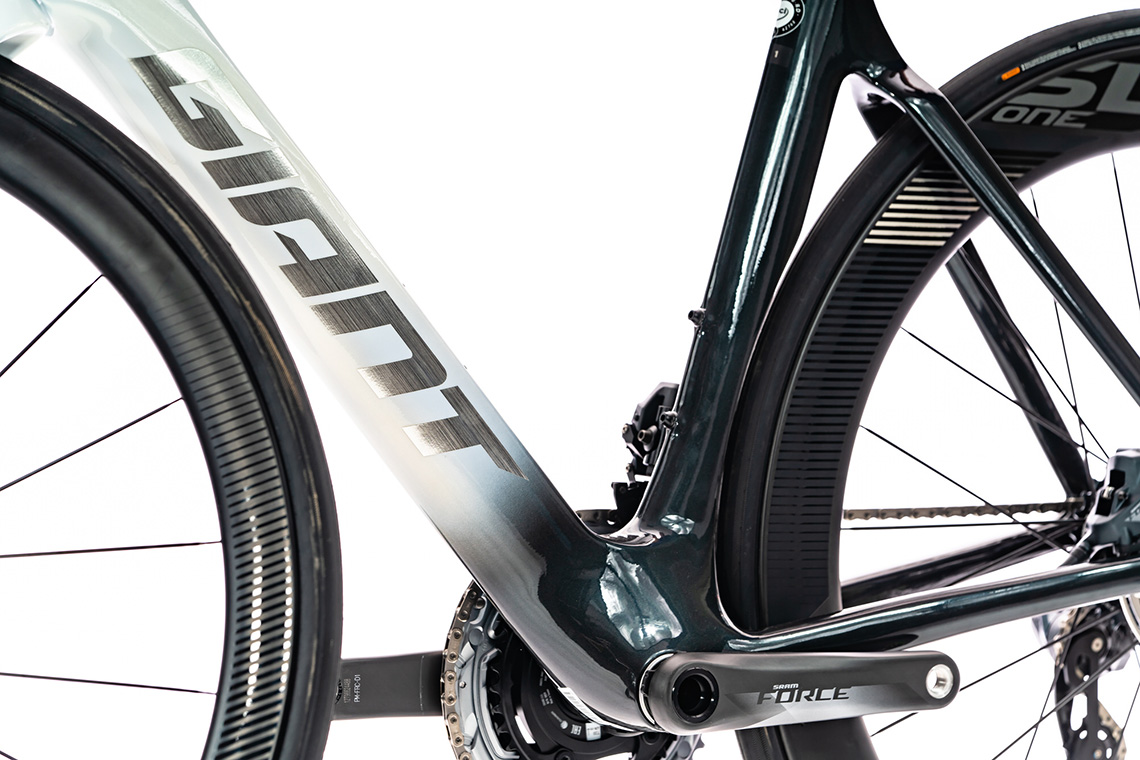 2020 GIANT Bicycles | PROPEL ADVANCED SL 1 DISC