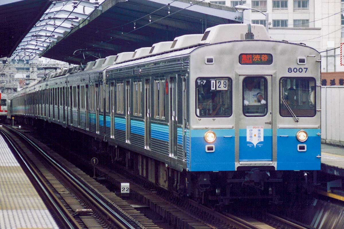 14706＞着色済み 東急電鉄8000系「伊豆のなつ号」タイプ 増結用中間車2