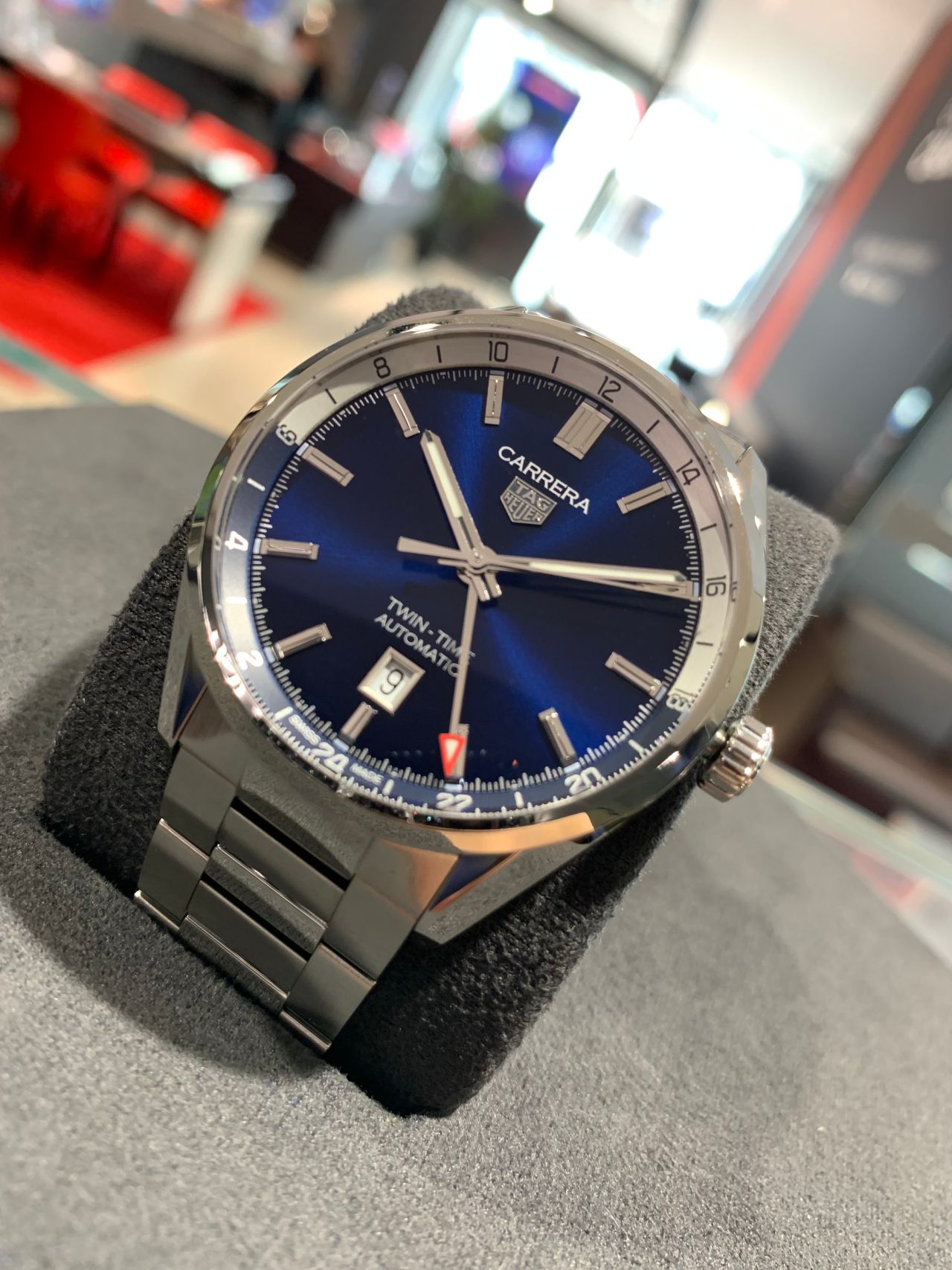 タグ・ホイヤー(TAG Heuer) カレラ キャリバー7 ツインタイム デイト