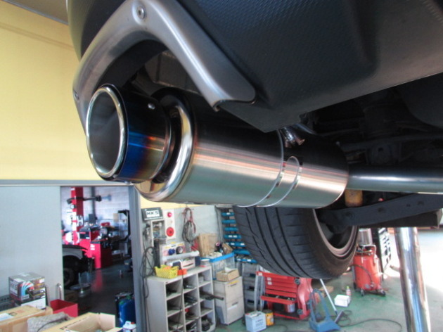 スバル WRX STI VAB 新商品HKS Hi-Power SPEC-L II マフラー交換