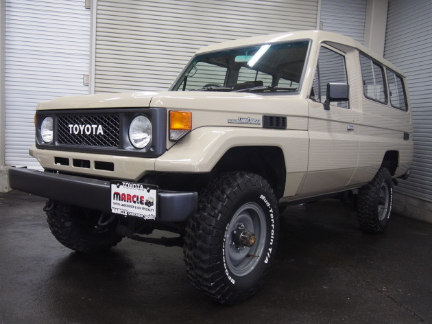 希少車！ランクル70トゥループキャリアNOX適合全国登録可能です！FJ75