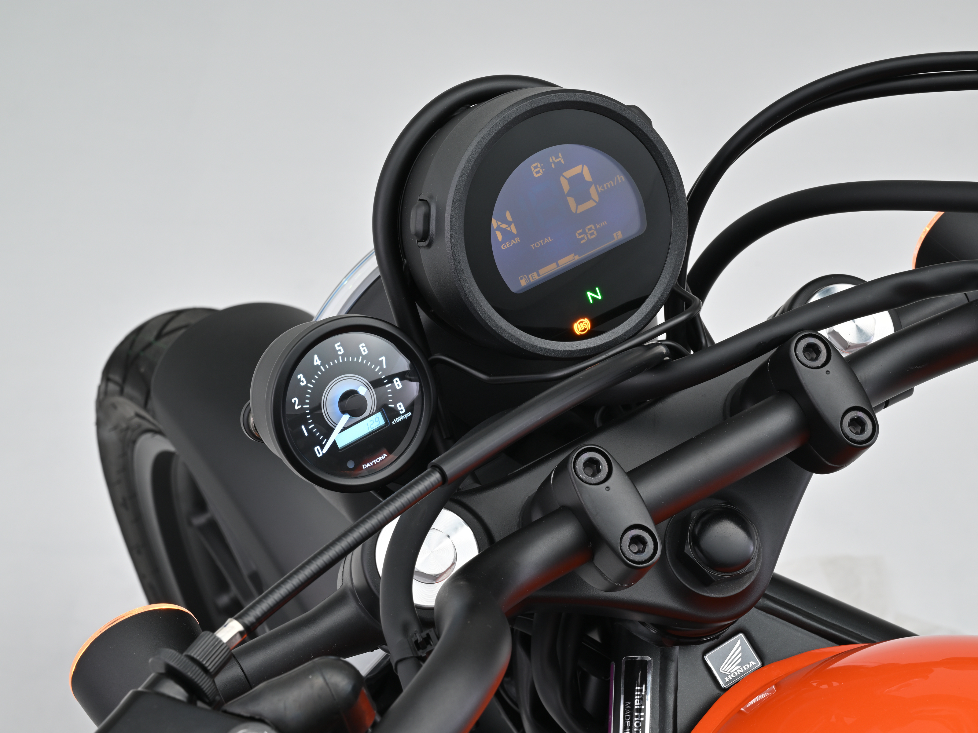 VELONA タコメーターキットΦ60/9000rpm表示 CL250/500（'23）｜株式