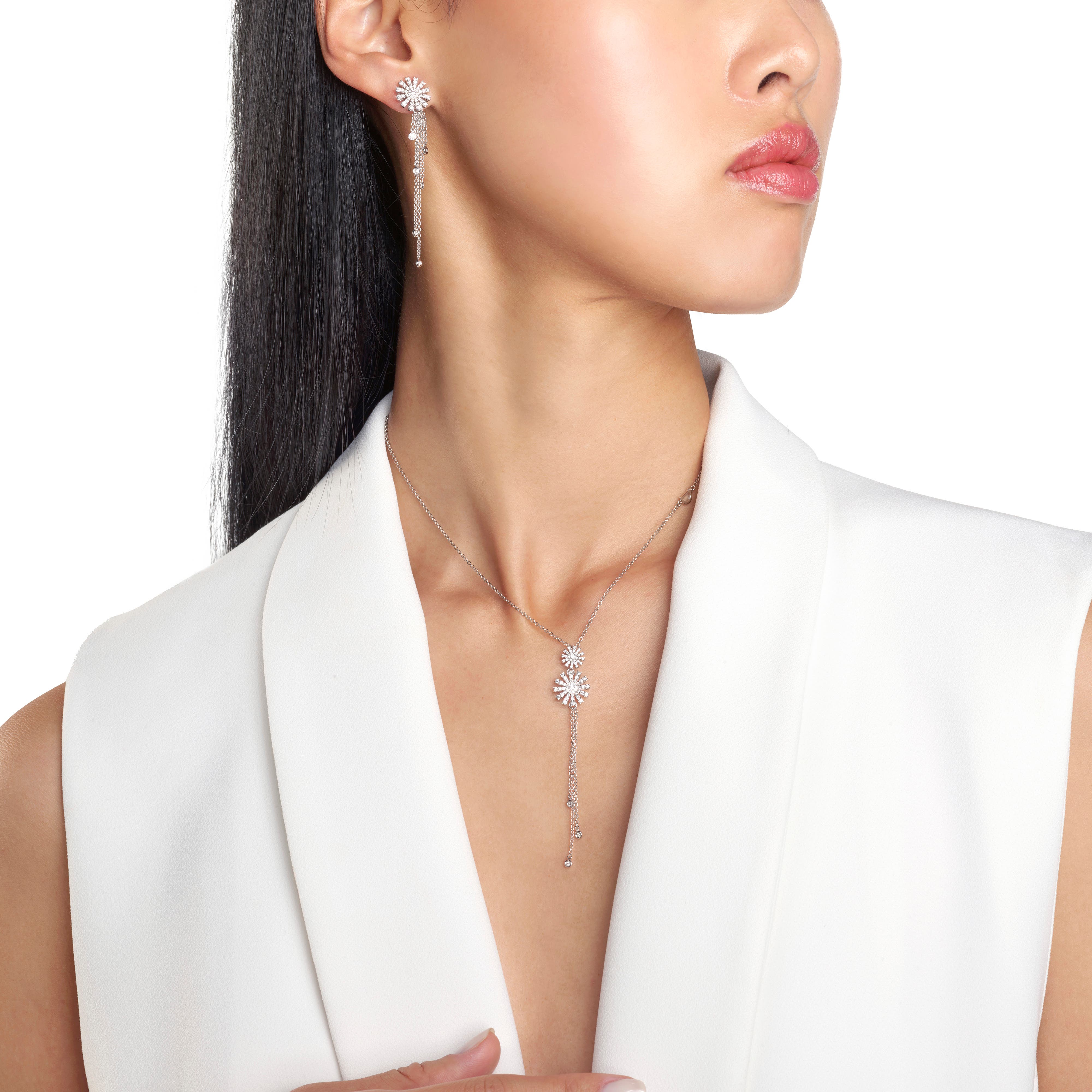 ホワイトゴールド、ダイヤモンド（複数）ネックレス - Damiani MARGHERITA