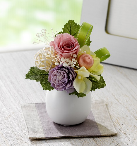 日時指定不可・ご注文後2週間ほどでお届けします】プリザーブド仏花