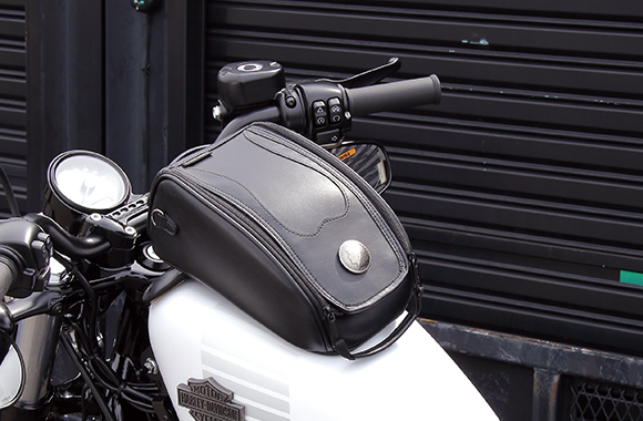 NB-146 マグネット式タンクバッグ | DEGNER