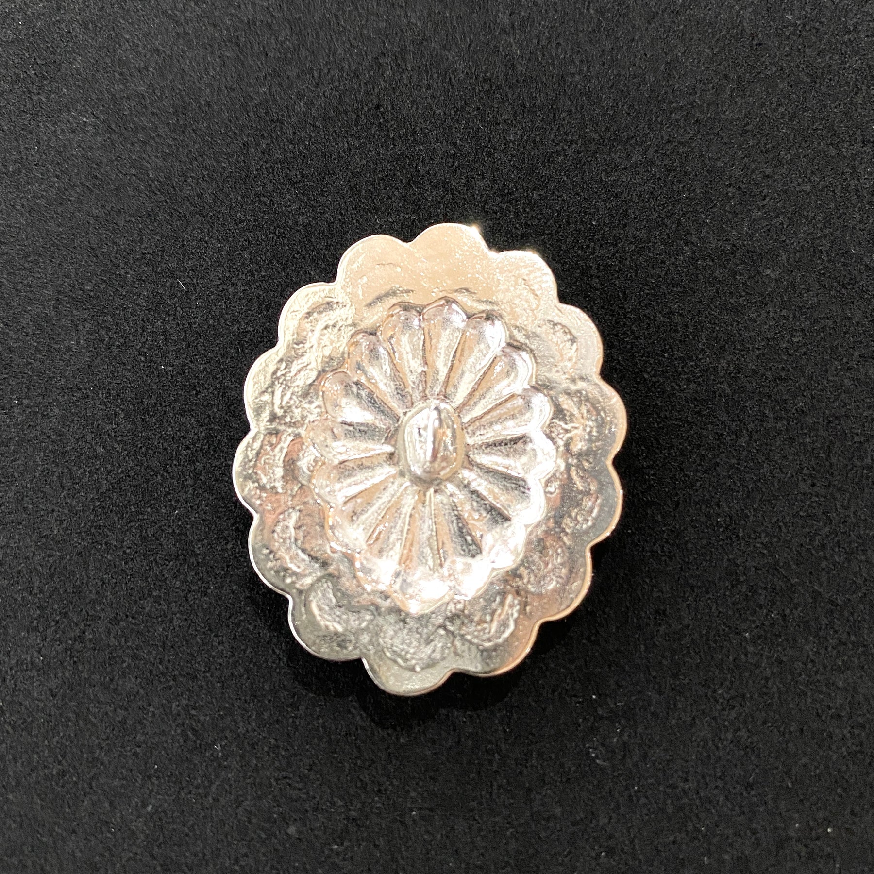 ゴローズ goro's [新品]K18付フラワーコンチョ(縦) – DELTAone