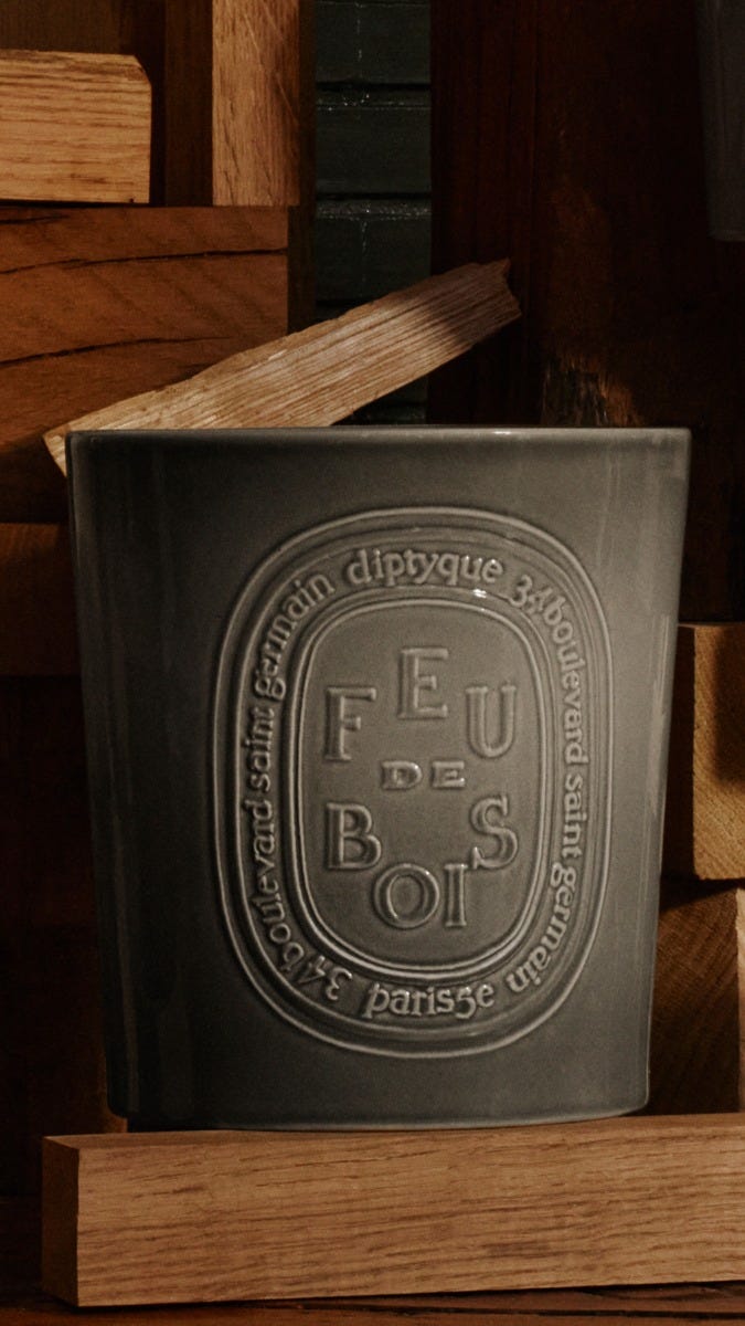 Feu de Bois（フドブワ） - エクストララージ キャンドル | Diptyque Paris